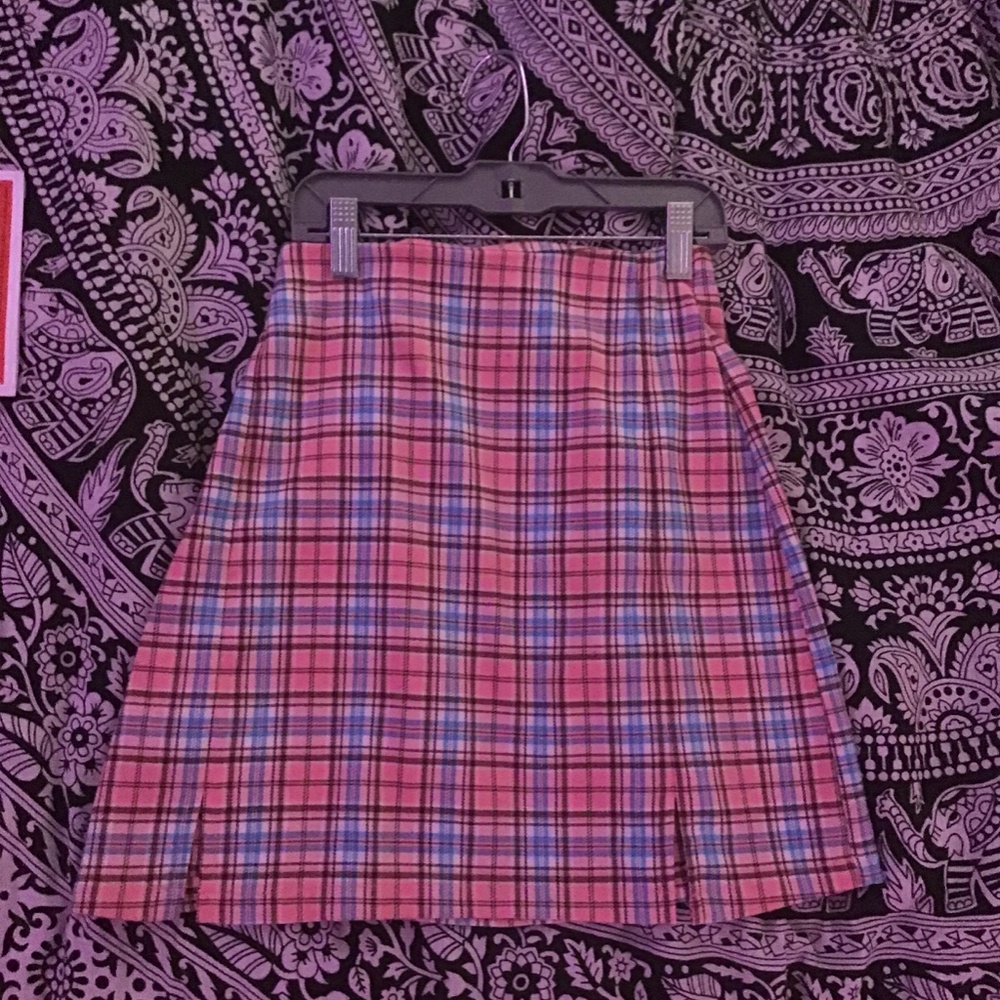 TRADED - Picture 2 of 2